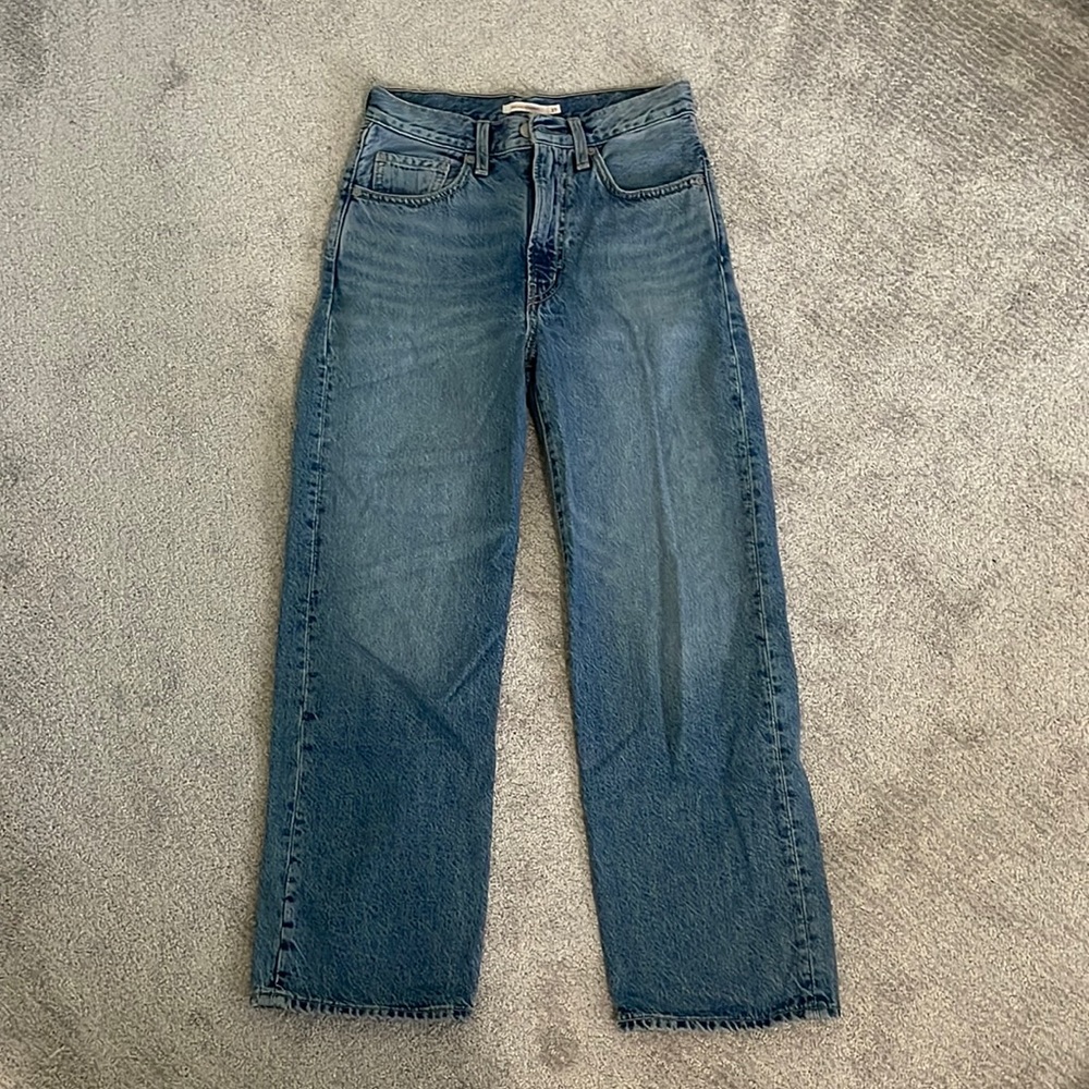 Levi’s Ribcage Straight Jean